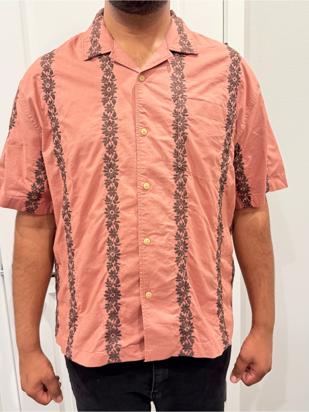 American Eagle Embroidered Button Down Shirt Large Brown Floral Short Sleeve